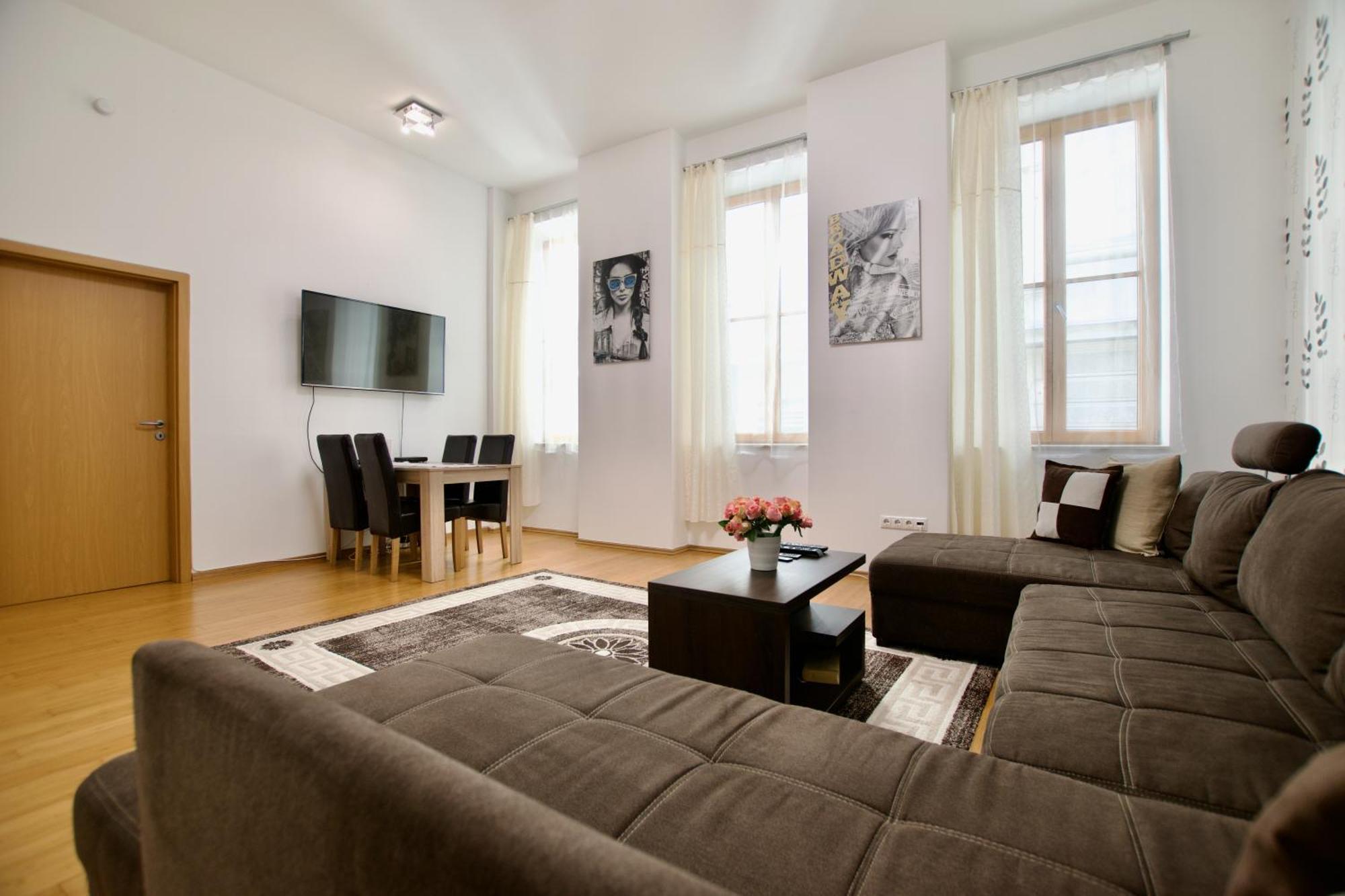 Premium Apartment By Hi5 - Vitkovics Suite Budapest Exterior photo
